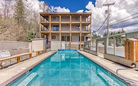 Mt Hood Views Condo 304